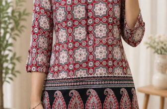 aarvio woeld Women Geometric Print, Paisley, Printed A-line Kurta(Multicolor)