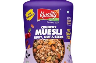 KWALITY Muesli Fruit, Nut & Seeds 900g Jar, 87% Multi Grains, No Maida, Natural Source Of Vitamin & Iron, High In Protein & Fiber, Low Fat & Cholesterol, Healthy Breakfast Cereal