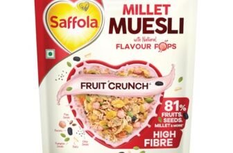 Saffola Millet Muesli with Crunchy Flavour Pops & High Fibre | 650g | Fruit Crunch | 81% Fruits, Seeds & More | Power of Millet | Goodness of 5: Protein, Fibre, Vitamins, Iron & Jowar