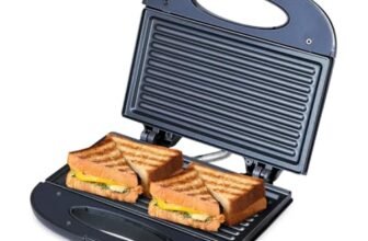 Bajaj New SWX 400 2-Slice Sandwich Grill Toaster | Non-Stick Coating Plates | Buckle Clip Handle | 1 Year Product Warranty 【Black】