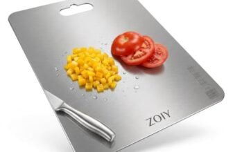 Food Grade Stainless Steel Cutting Board for Kitchen – 32 x 21.5 cm Heavy Duty Chopping Board, Hygienic Non-Porous Surface, Rustproof Metal Pastry Board for Meat, Vegetables & Fruit