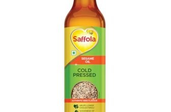 Saffola Cold Pressed Sesame Oil | Unrefined, 0 trans fat, Chemical free | Helps Lower Cholesterol, Goodness of Omega 6 & Authentic Seed Flavour | 1L Pet Bottle