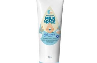Johnson’s Baby Milk and Rice Cream, 200g | Face & Body Cream for All Skin Types Including Sensitive Skin | With Milk Protein, Rice Extracts & Multivitamin Complex | Helps Nourish & Protects Baby’s Skin from Dryness | No Added Parabens & Sulphates | Hypoallergenic & PH Based Formula