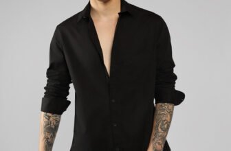 Dennis Lingo Men Solid Casual Black Shirt