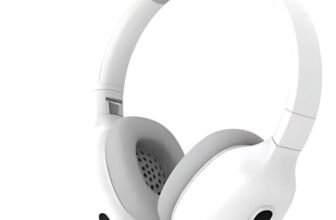 Max Pro Wireless Over-Ear Headphones, Bluetooth 5.0, Up to 30 Hours Battery, Built-in Microphone, 3.5 mm Audio Jack, Foldable Adjustable Headband