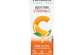 Himalaya Brightening Vitamin C Orange Face Wash | Vitamin C & Niacinamide | Brightness for Youthful Radiant Skin | Soap Free | Dermatologically Tested | 100ml