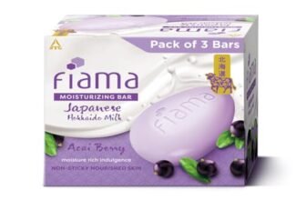 Fiama Skin Barrier Strengthening Moisturizing Soap Bar 125gx3 | Clinically Proven | With Pro-Ceramides | Acai Berry & Japanese Hokkaido Milk Celebration Pack of 3, Non-Sticky Softness | 33% Skin Moisturizers, For Men & Women