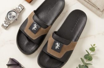 RED TAPE Men Slides(Black , 8)