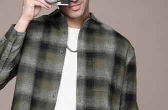 Roadster Men Checkered Casual Green Shirt