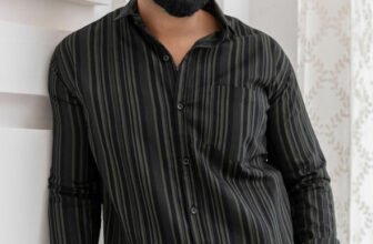 Surhi Men Striped Casual Dark Green Shirt