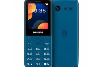 Philips All-New E2104S Sleek & Stylish |Keypad Mobile with 2.0″ TFT Screen|1000 MAH Battery | 2030mm Speaker| Type C Charging | Bright Torch| Digital Camera|Crystal Blue