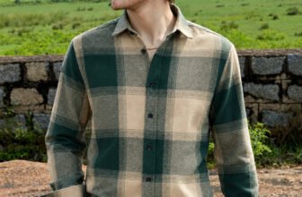HERE&NOW Men Checkered Casual Dark Green Shirt