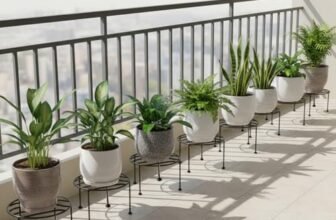 ORILEY Round Plant Stand Galvanised Metal Flower Pot Holder Gamla Support Corner Rack Outdoor Display Shelf for Home Garden Balcony Decoration – (Pack of 8, Black)