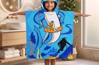 MollisHomes Kids Poncho Towel 120×60 CM, Captain Shark | Soft Lightweight Hooded Poncho Towel for Boys & Girls, Quick Dry Microfiber Fabric, Ideal for Bath, Beach & Pool