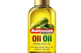 Baidyanath Oli Oil – Pure olive body oil with 2X more Real Italian Olives including Almonds and Sandalwood, 100% more nourishment – 500 ml