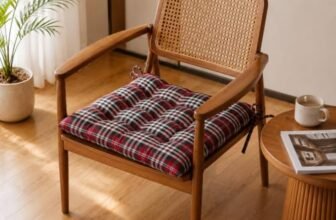 BSB HOME Chair Pad Cushion with Tie Straps, Thick Tufted Seat Cushion for Dining, Office & Wooden Chairs, Soft Comfortable Chair Seat Pad with Durable Stitching,16 x 16 Inches(41 x 41 cm)-Crimson Red