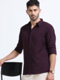 WHISQ Men Solid Casual Purple Shirt