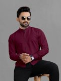 RAHUL LOOK Men Solid Casual Maroon Shirt