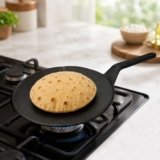 JECO COOKWARE Cast Iron Roti Tawa with Handle | Pre-Seasoned Non-Stick Iron Tawa for Roti/Dosa/Chilla | Heavy Duty Non-Toxic Cookware | Gas Stove & Induction Compatible | Black, 22cm, 1.5 kg